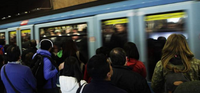 Corte frena medida que limita transporte de bultos grandes en el Metro