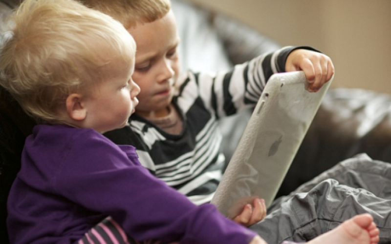 Niños de 6 años tienen más coeficiente digital que un adulto