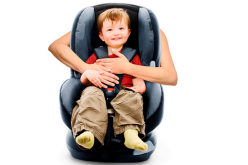 Viaja seguro con tu hijo en auto