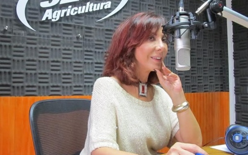Cristina Tocco enciende los viernes de Radio Agricultura