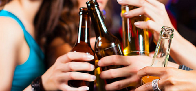 Alertan sobre riesgo de adicción al alcohol tras cirugía bariátrica