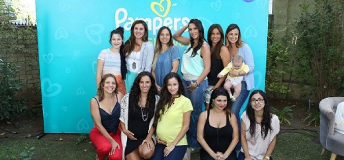 Titi Aguayo celebra su Pampers babyshower