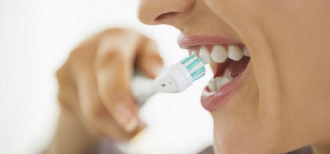 ¿Por qué es importante usar pasta de dientes?