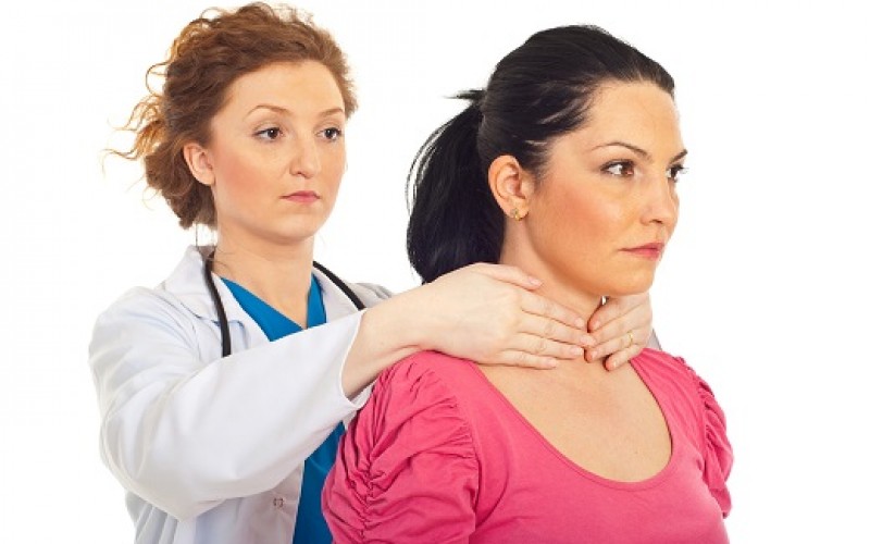 Conozca la diferencia entre hipotiroidismo, hipertiroidismo y cáncer de tiroides