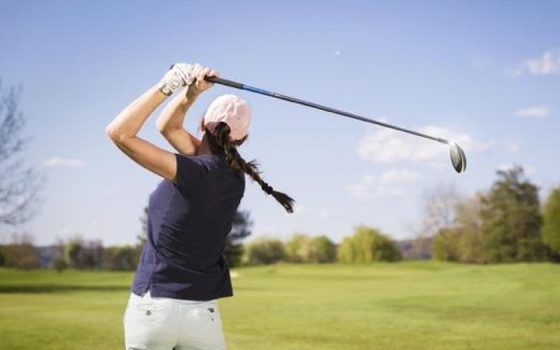 Las mujeres se toman el Golf en Puerto Velero