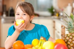 Tips para que los niños coman sano durante las vacaciones de invierno