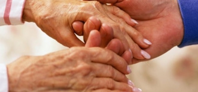 Liga Chilena contra el Parkinson solicita acceso a todas las terapias en el sistema público