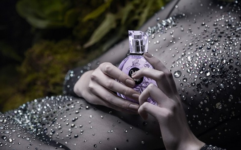 Mía Me Mine, el nuevo perfume de Halloween que atrapará tus sentidos