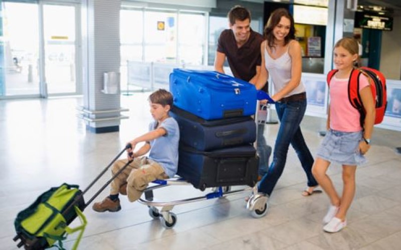 Lo que debes saber al viajar con niños