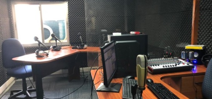 Instituto Chileno Británico de Cultura lanza primera radio 100% en inglés