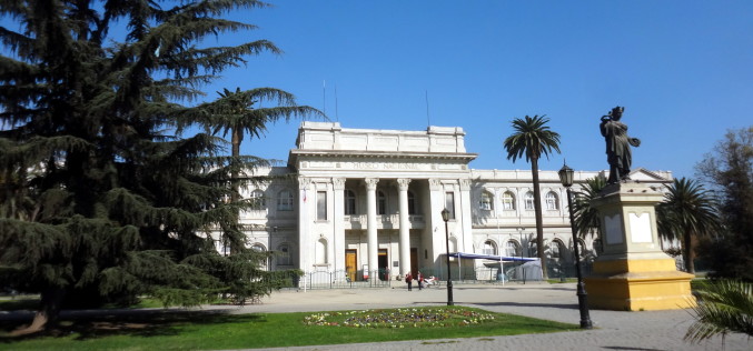 Museo Nacional de Historia Natural cierra por mantención