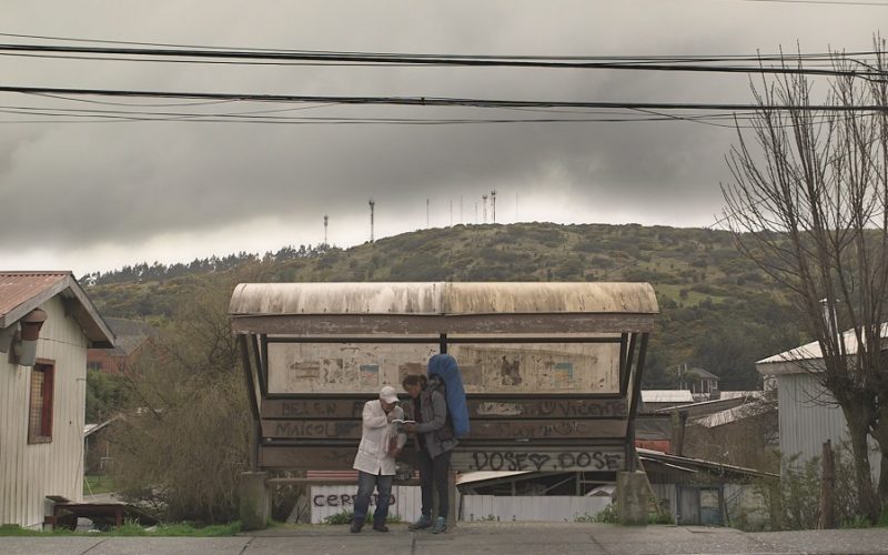 Estreno documental El viaje espacial: Una radiografía de Chile y sus habitantes a través de los paraderos