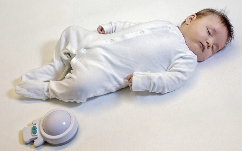 Sólo un mito: mecer a los bebés al dormir no les hace mal