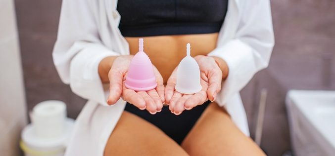 Consejos para usar la copa menstrual en verano