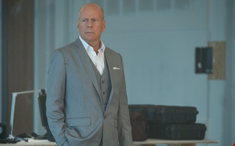 Bruce Willis vuelve con una trepidante película de acción: “10 minutos para morir”