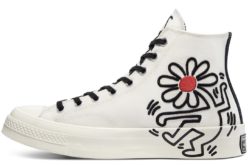 Converse x Keith Haring: La nueva colección inspirada en el icónico artista