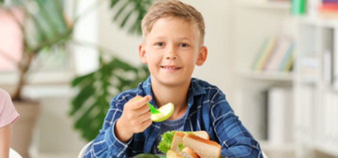 Vuelta a clases: cómo ayudar a los niños a retomar una alimentación saludable