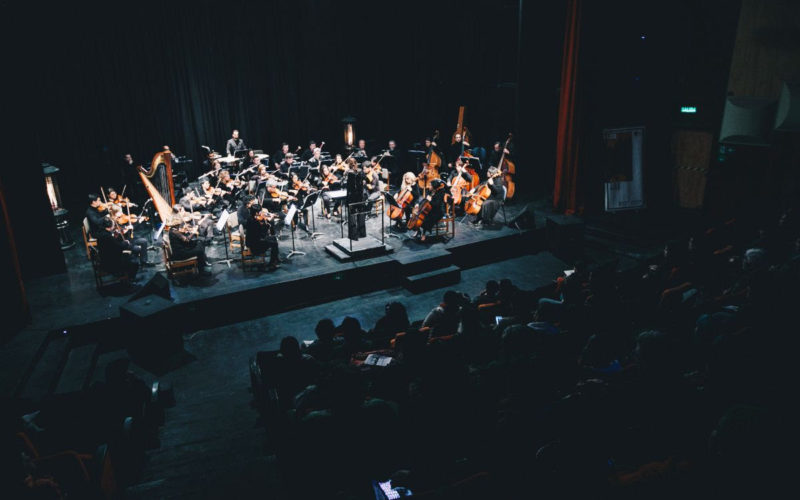 La Orquesta Clásica Usach regresa con sus conciertos gratuitos a Cerrillos y Cerro Navia