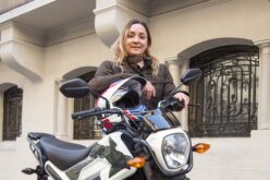 Kristy Valderrama de “Mina Tenía que Ser” es nombrada embajadora de Honda Motos