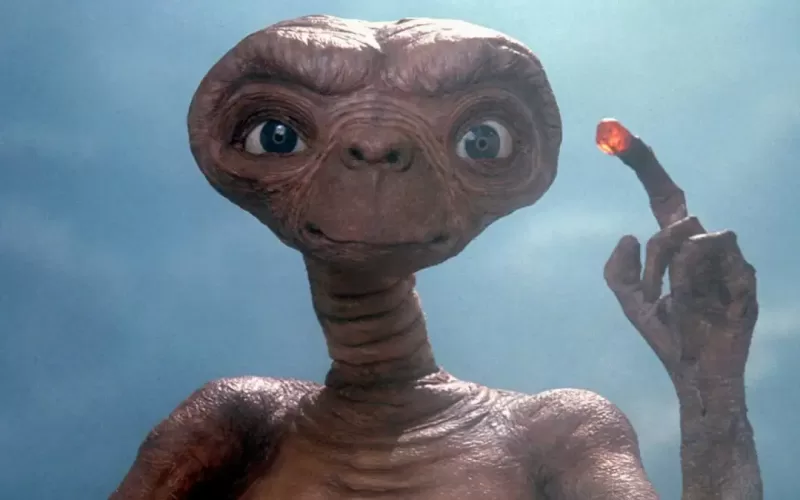 E.T. Regresa a los cines y más grande que nunca