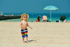 Ideas para que tus hijos se protejan del sol, sin tener que perseguirlos