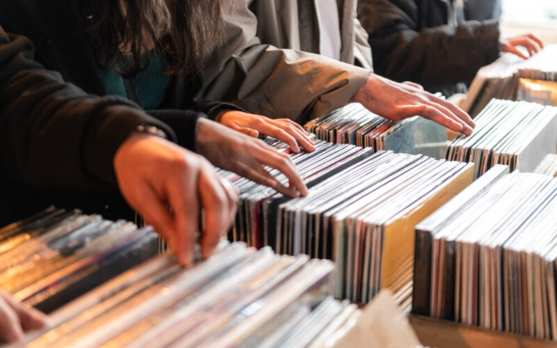 Regresa Feria Vinilo Garage a Providencia