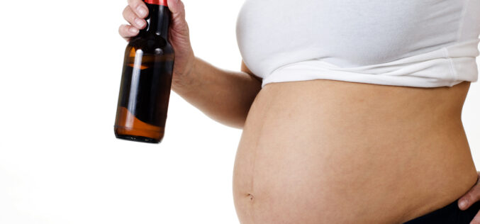 Alcohol en el embarazo: cómo afecta en la formación de un bebé