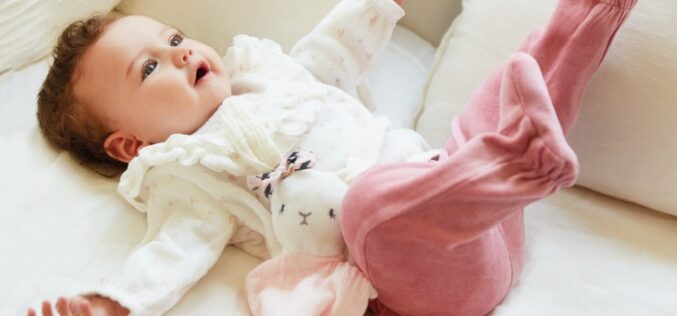 ¿Cómo estimular a los bebés en sus primeros tres meses de vida?