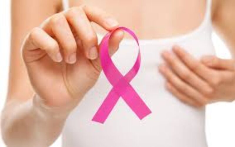 Conoce la plataforma virtual que permite a las mujeres con cáncer de mama realizar terapia física