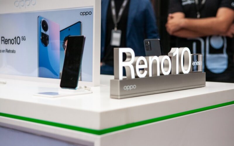 OPPO lanza en Chile RENO10 5G