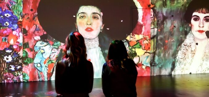 Fixiona lanza nueva experiencia de arte inmersivo: “Klimt y el ArtNoveau”