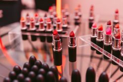 M·A·C Cosmetics festeja 40 años regalando 15.000 labiales en el National Lipstick Day