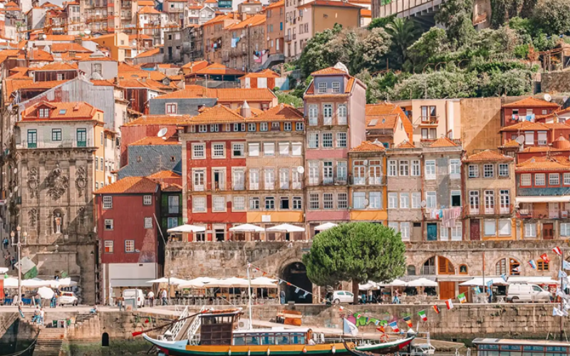 Aventúrate a un inolvidable viaje gastronómico a Portugal