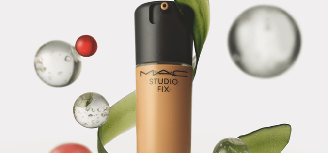 MAC Cosmetics presenta su renovada base Studio Fix Fluid SPF 15
